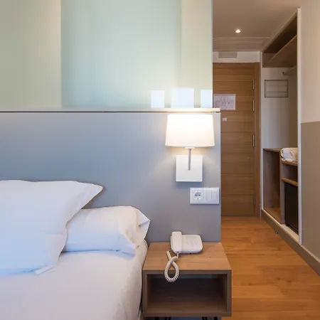 Hotel Airiños 3*