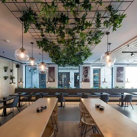 Airinos 3* Szálloda