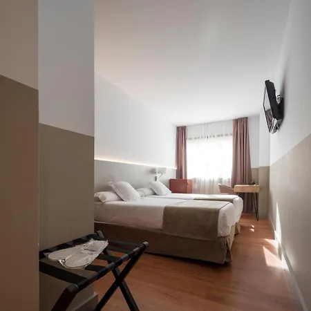 Airinos 3*